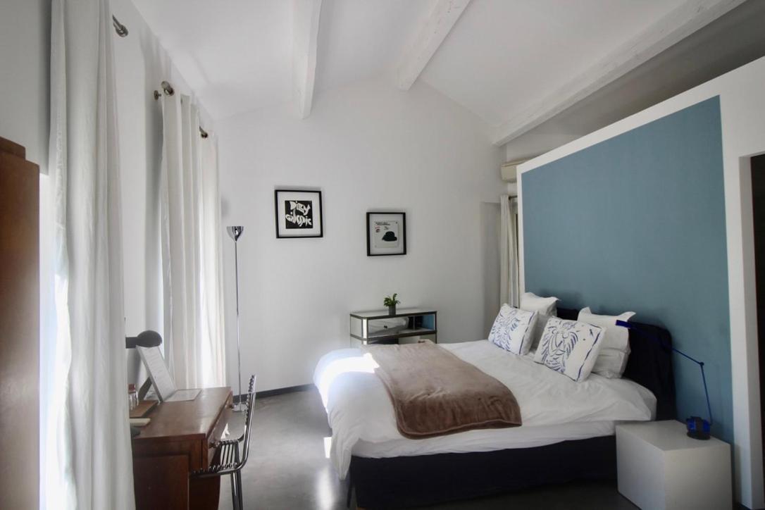 La Garde-Adhémar Les Esplanes Bed & Breakfast エクステリア 写真