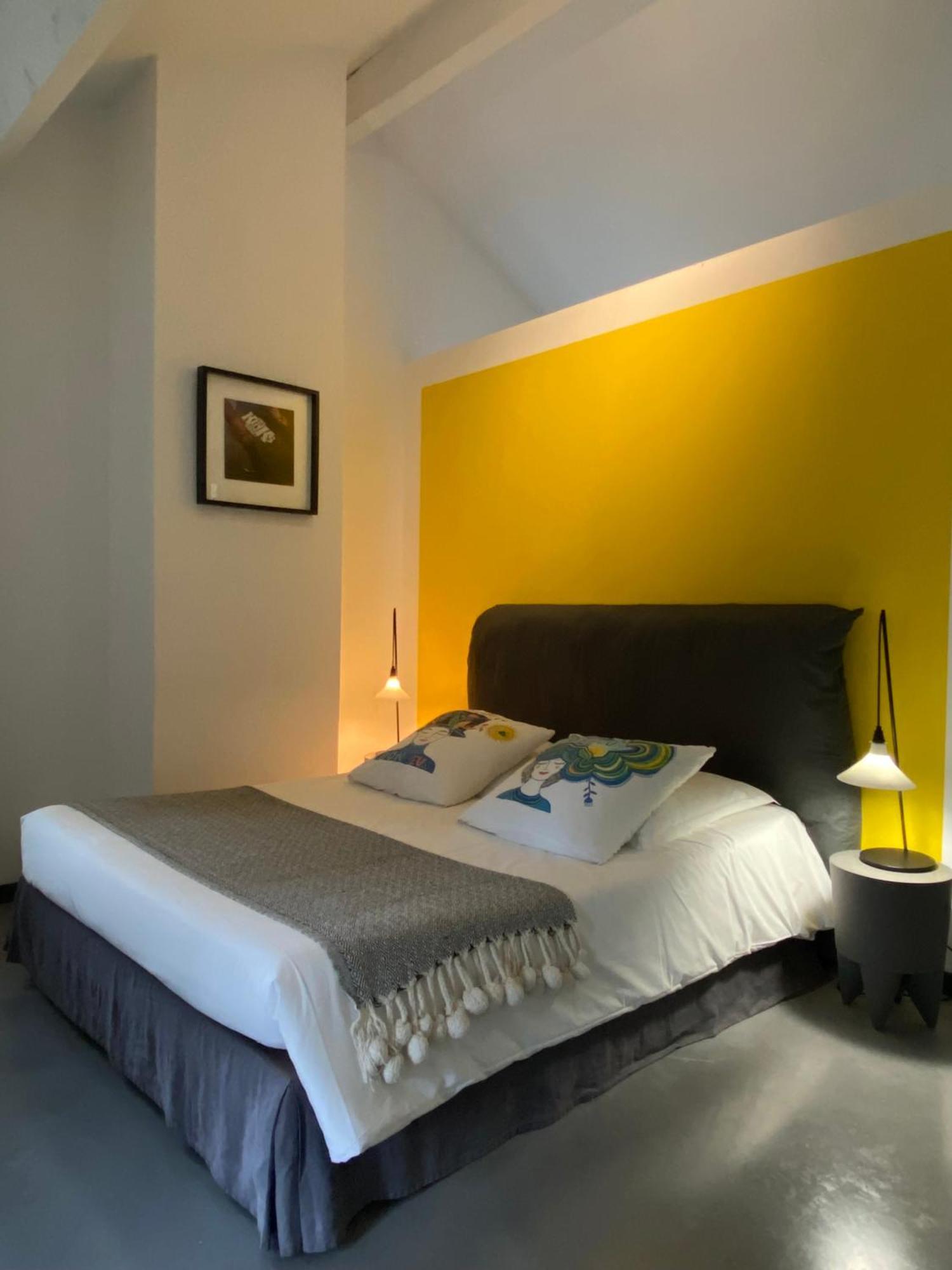 La Garde-Adhémar Les Esplanes Bed & Breakfast エクステリア 写真